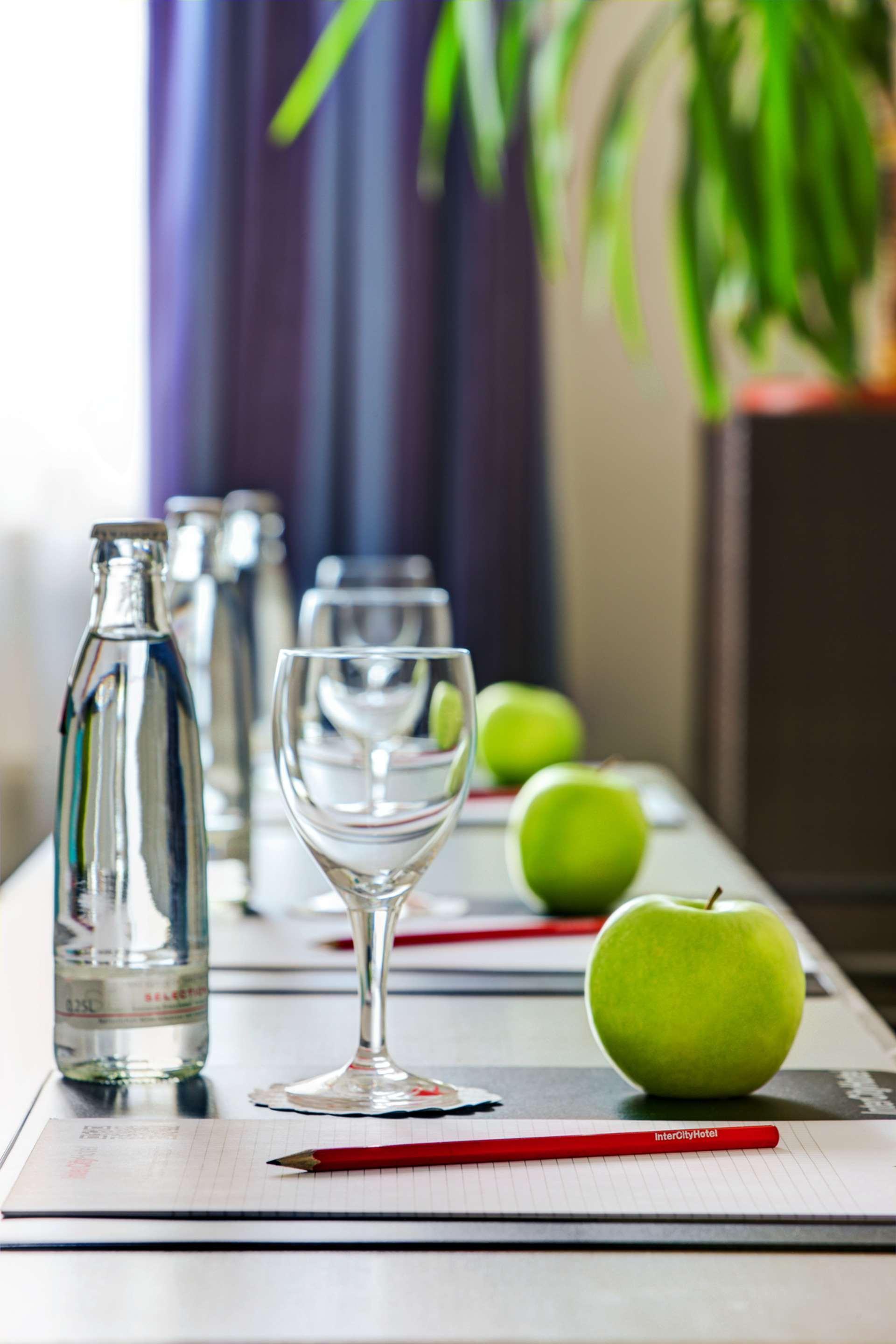 Rugs Hotel Augsburg City Экстерьер фото